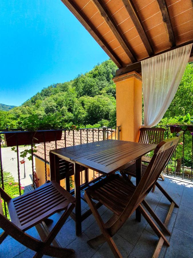 Oasi Lignana Suite Apartments Vellano Exteriör bild